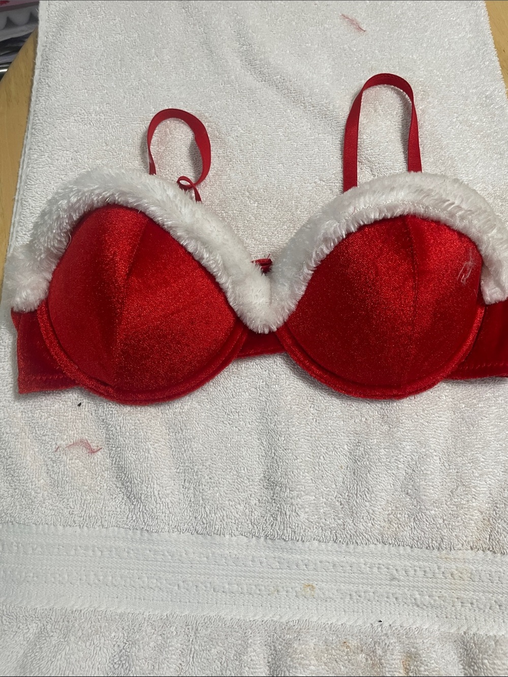 Festive Red Plush-Trim Push-Up Bra